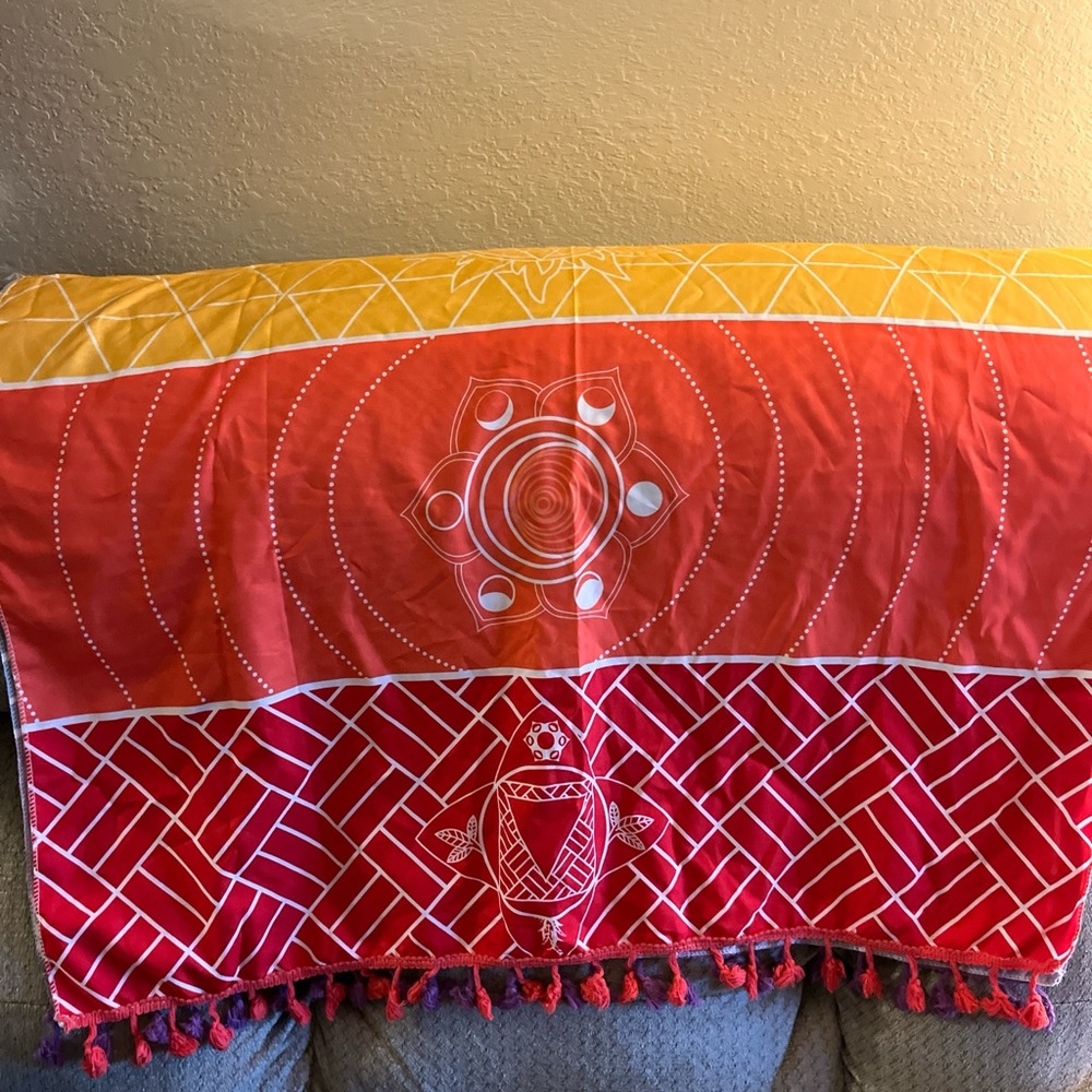 Colorful Geometric Patterned Tapestry - Picture 2 of 4